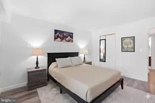 7680 Tremayne Pl, McLean, VA 22102 - Photo 9