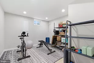 10601 Reed's Landing Cir, Burke, VA 22015 - Photo 35