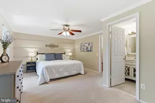 10601 Reed's Landing Cir, Burke, VA 22015 - Photo 19