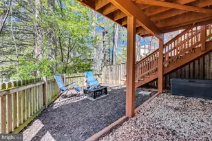 10601 Reed's Landing Cir, Burke, VA 22015 - Photo 5