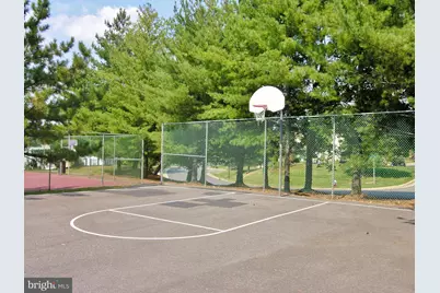 7403 Foxleigh Way, Alexandria, VA 22315 - Photo 5