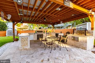 13821 Leighfield St, Chantilly, VA 20151 - Photo 43