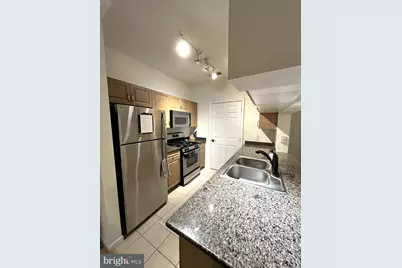 12937 Centre Park Circle #308, Herndon, VA 20171 - Photo 3