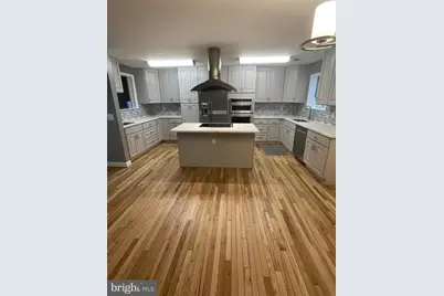 8012 Merry Oaks Court, Vienna, VA 22182 - Photo 7