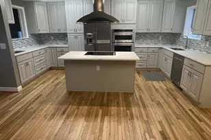 8012 Merry Oaks Ct, Vienna, VA 22182 - Photo 7