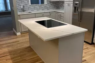 8012 Merry Oaks Ct, Vienna, VA 22182 - Photo 9