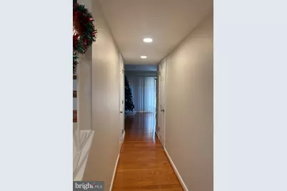 1121 Shannon Place, Herndon, VA 20170 - Photo 13