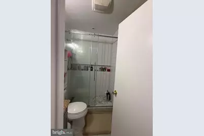 1121 Shannon Place, Herndon, VA 20170 - Photo 5