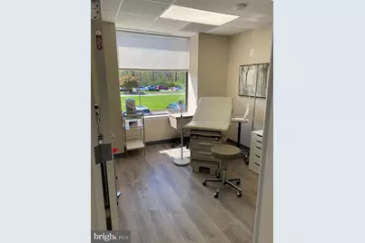 8318 Arlington Boulevard #204, Fairfax, VA 22031 - Photo 13