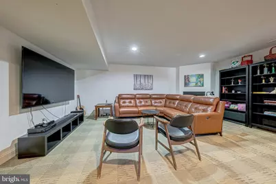 1854 Valleywood Road, McLean, VA 22101 - Photo 49