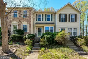 5680 White Dove Ln, Clifton, VA 20124 - Photo 1