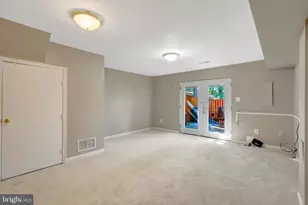 5680 White Dove Ln, Clifton, VA 20124 - Photo 17