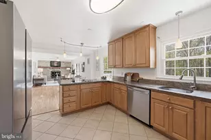 4713 Logwood Ln, Chantilly, VA 20151 - Photo 17