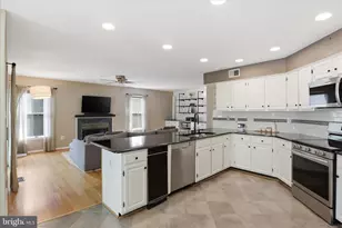 3424 Silver Maple Pl, Falls Church, VA 22042 - Photo 21