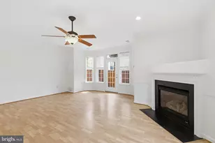 7819 Locust Leaf Ln, Alexandria, VA 22315 - Photo 33