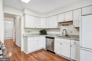 5216 Stoney Branch Ct, Centreville, VA 20120 - Photo 13