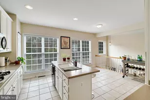 4035 Timber Oak Trl, Fairfax, VA 22033 - Photo 11