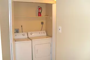 1659 Parkcrest Cir, Reston, VA 20190 - Photo 15