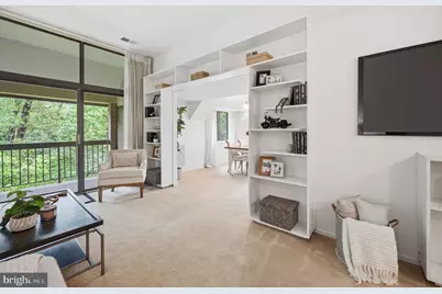 1659 Parkcrest Circle #C, Reston, VA 20190 - Photo 13
