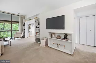 1659 Parkcrest Cir, Reston, VA 20190 - Photo 5