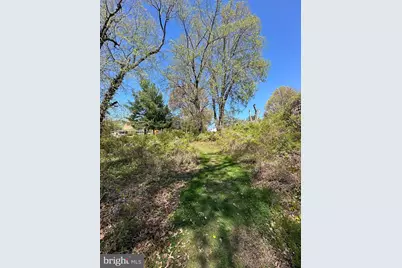 2419 Beacon Hill Road, Alexandria, VA 22306 - Photo 7
