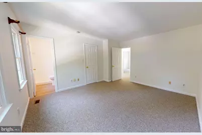 5739 Oakshore Court, Burke, VA 22015 - Photo 11