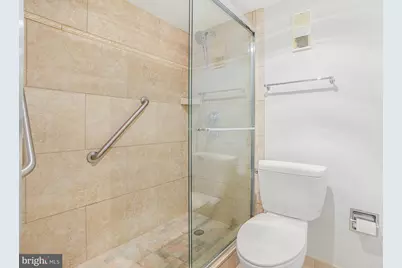 5904 Mount Eagle Drive #718, Alexandria, VA 22303 - Photo 37