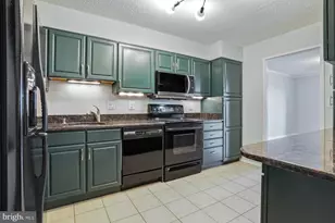 5904 Mt Eagle Dr, Alexandria, VA 22303 - Photo 21