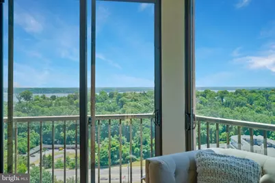 5904 Mount Eagle Drive #812, Alexandria, VA 22303 - Photo 27