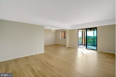 5904 Mount Eagle Drive #812, Alexandria, VA 22303 - Photo 17