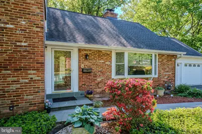 6705 Bracken Court, Springfield, VA 22152 - Photo 3