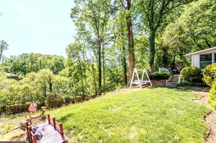 6705 Bracken Ct, Springfield, VA 22152 - Photo 39