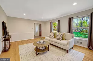 11809 Triple Crown Rd, Reston, VA 20191 - Photo 7