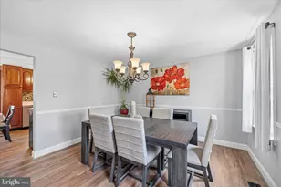 14725 St Germain Dr, Centreville, VA 20121 - Photo 11