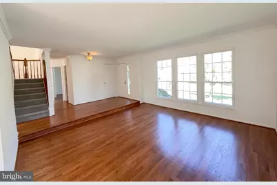 13907 Castle Court, Chantilly, VA 20151 - Photo 15