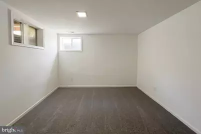 13907 Castle Court, Chantilly, VA 20151 - Photo 31