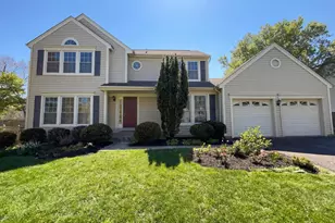 13907 Castle Ct, Chantilly, VA 20151 - Photo 1