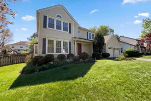 13907 Castle Ct, Chantilly, VA 20151 - Photo 9