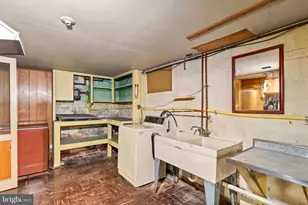 3614 Crest Dr, Annandale, VA 22003 - Photo 27