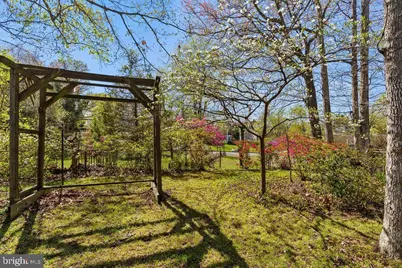 3614 Crest Drive, Annandale, VA 22003 - Photo 5