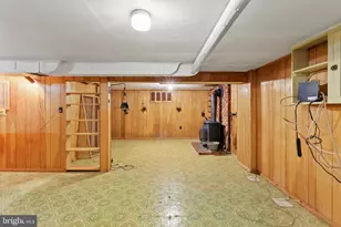 3614 Crest Dr, Annandale, VA 22003 - Photo 23