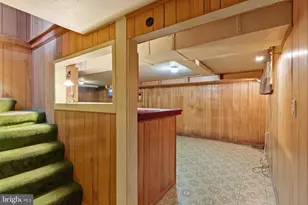 3614 Crest Dr, Annandale, VA 22003 - Photo 19