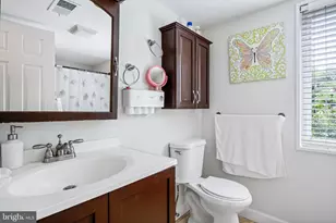 1423 Northgate Square, Reston, VA 20190 - Photo 21