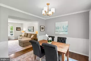 8555 Dellway Ln, Vienna, VA 22180 - Photo 5