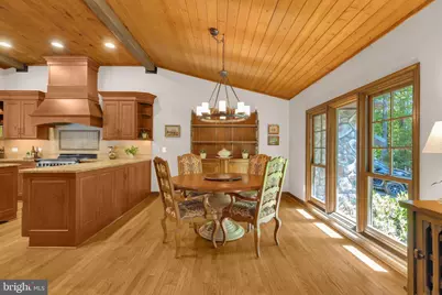9920 Jaydee Boulevard, Fairfax Station, VA 22039 - Photo 7