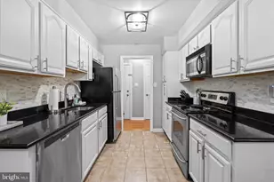 3332 Spring Ln, Falls Church, VA 22041 - Photo 5