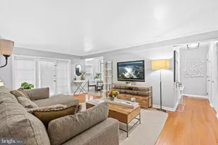 3332 Spring Ln, Falls Church, VA 22041 - Photo 11