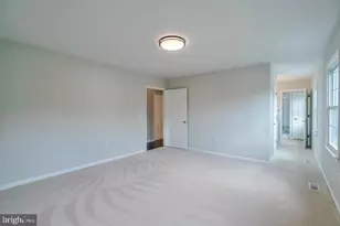 503 Hunt Way Ln, Herndon, VA 20170 - Photo 11