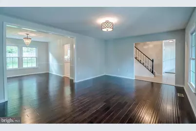 503 Hunt Way Lane, Herndon, VA 20170 - Photo 5