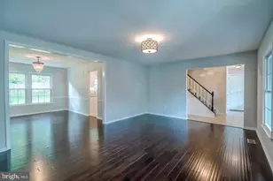 503 Hunt Way Ln, Herndon, VA 20170 - Photo 5